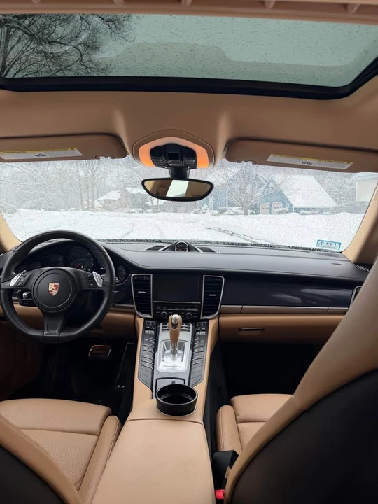 2013 Porsche 970 Panamera - Image 9 of 12