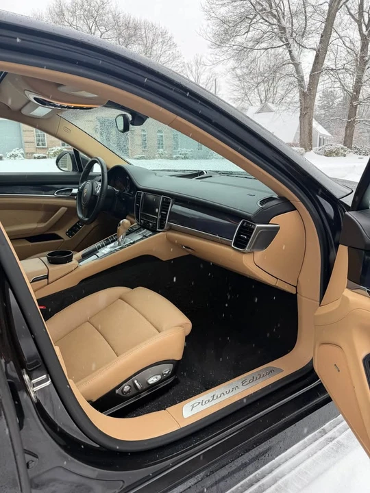2013 Porsche 970 Panamera - Image 8 of 12
