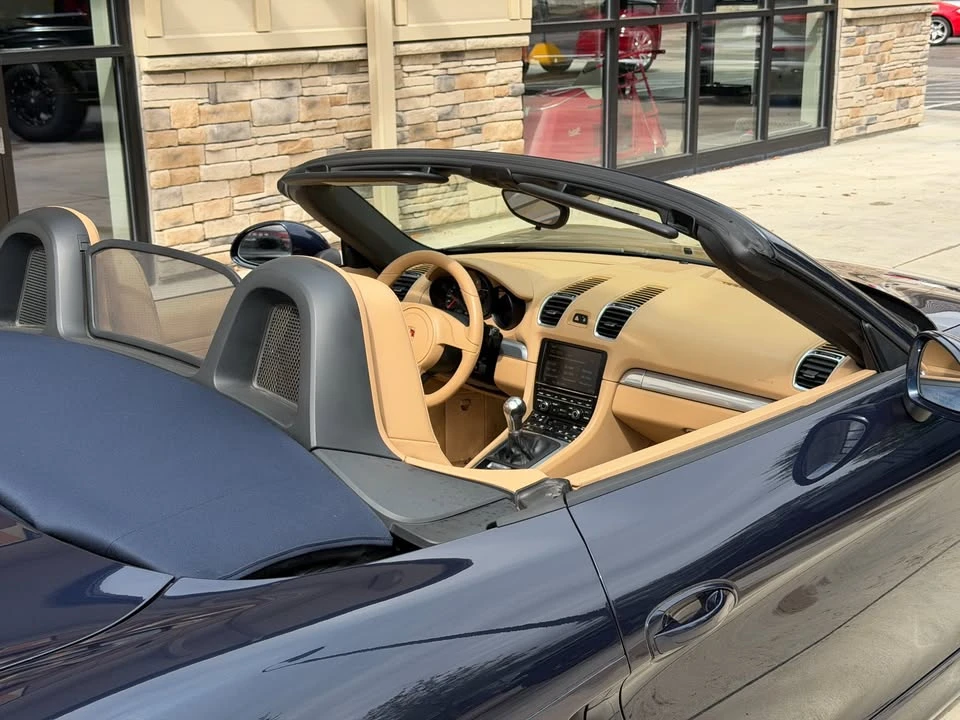 2013 Porsche 981 Boxster - Image 9 of 18