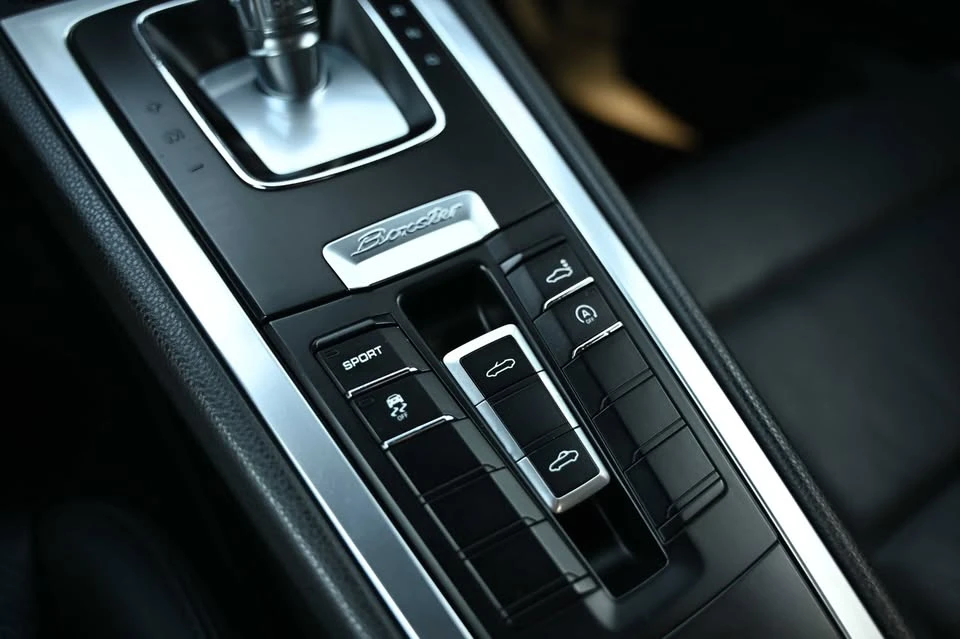 2013 Porsche 981 Boxster - Image 12 of 20