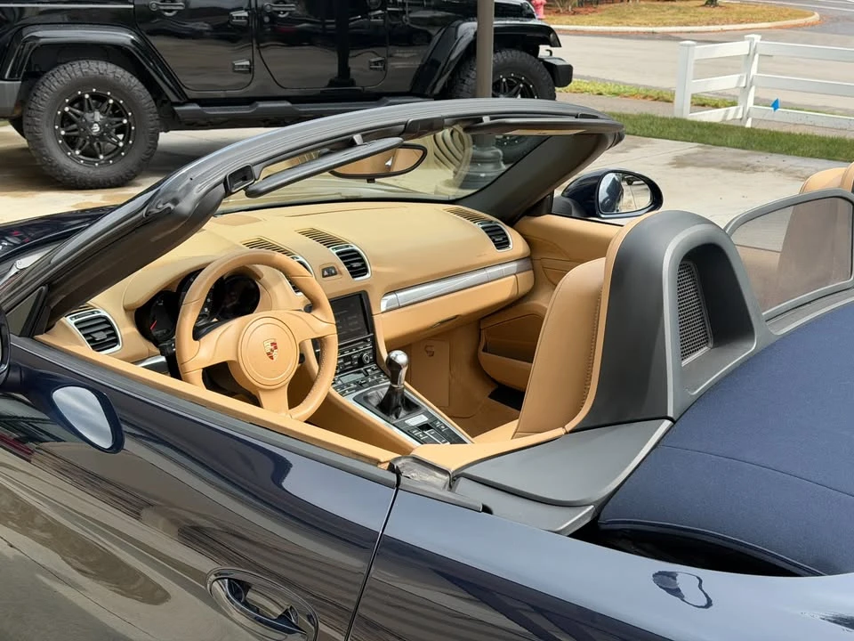 2013 Porsche 981 Boxster - Image 10 of 18