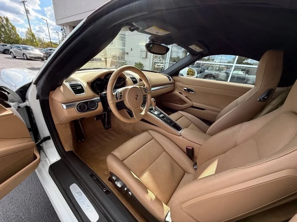 2013 Porsche 981 Boxster - Image 10 of 20