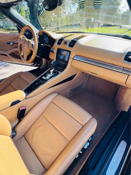 2013 Porsche 981 Boxster - Image 15 of 17