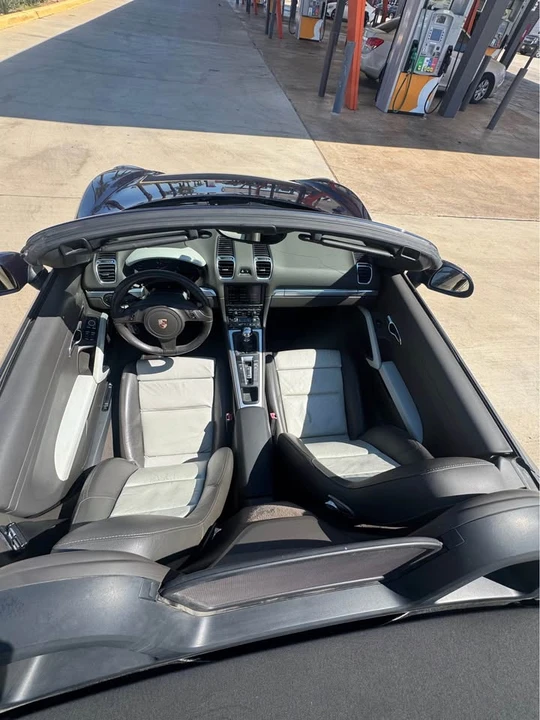 2013 Porsche 981 Boxster - Image 11 of 19