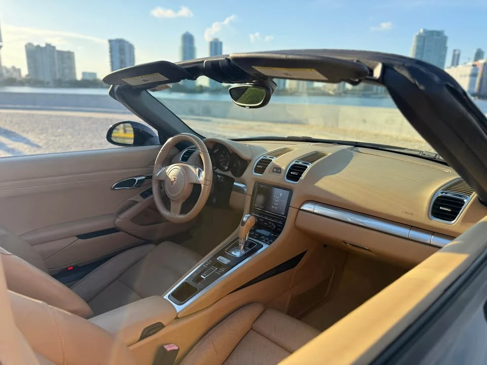 2013 Porsche 981 Boxster - Image 8 of 14