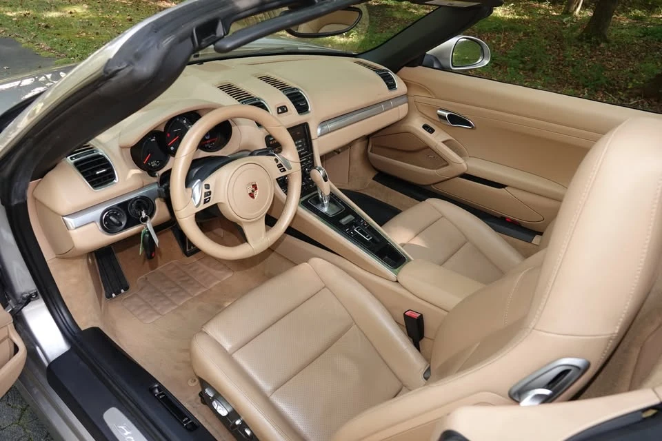 2013 Porsche 981 Boxster - Image 16 of 20