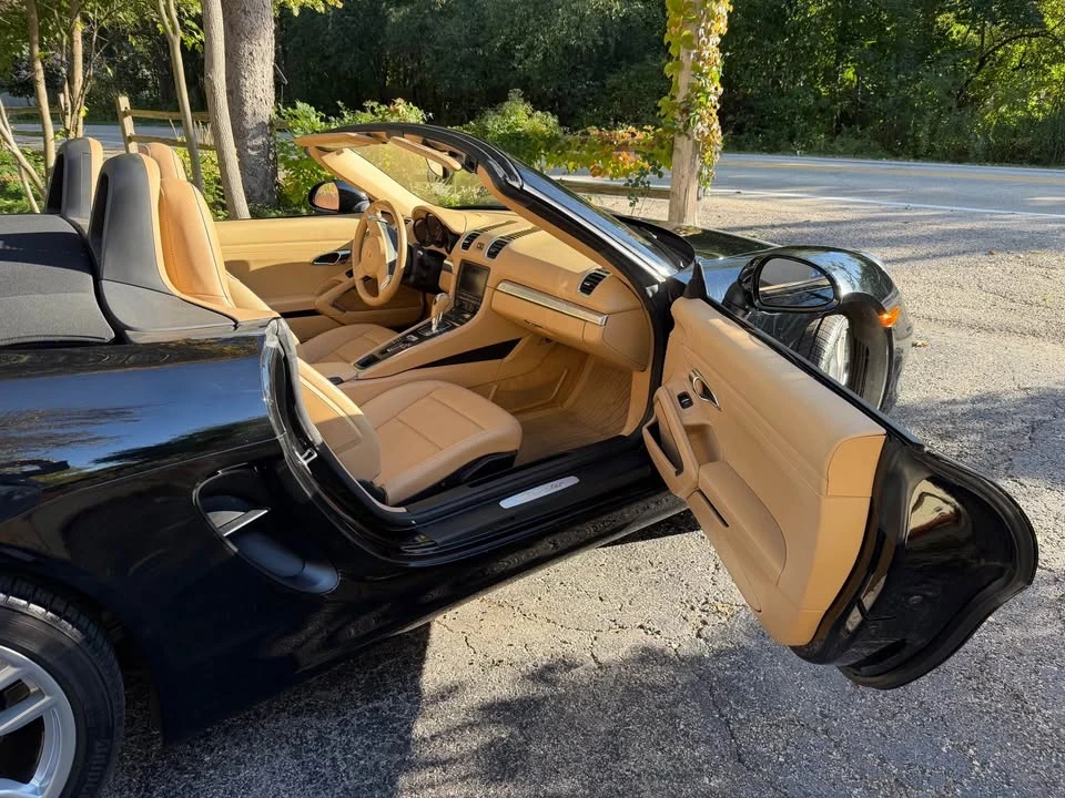 2013 Porsche 981 Boxster - Image 9 of 20