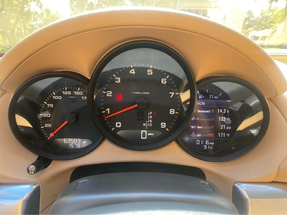 2013 Porsche 981 Boxster - Image 9 of 9