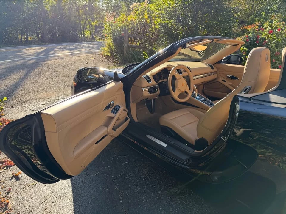 2013 Porsche 981 Boxster - Image 11 of 20