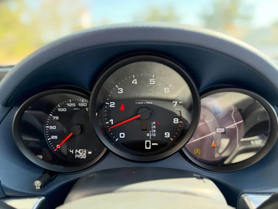 2013 Porsche 981 Boxster - Image 15 of 19