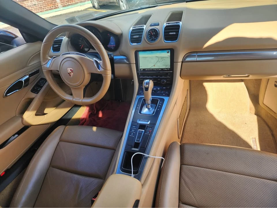 2013 Porsche 981 Boxster - Image 10 of 11