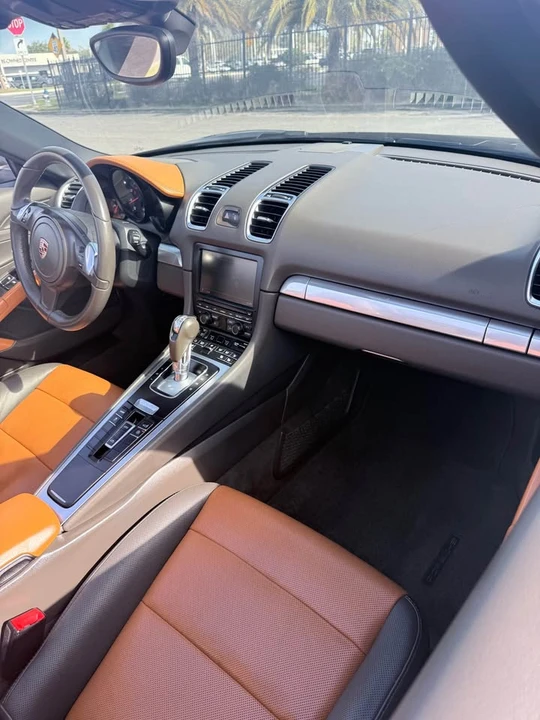 2013 Porsche 981 Boxster - Image 9 of 10