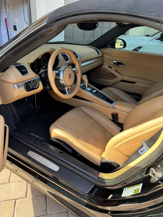 2013 Porsche 981 Boxster - Image 9 of 12