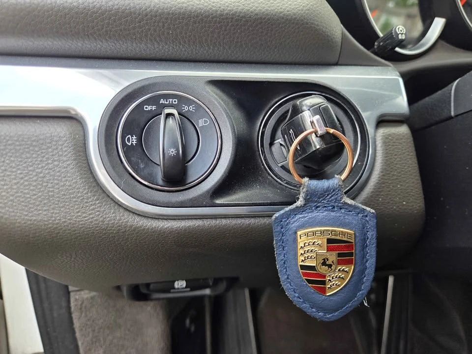 2013 Porsche 981 Boxster - Image 8 of 11
