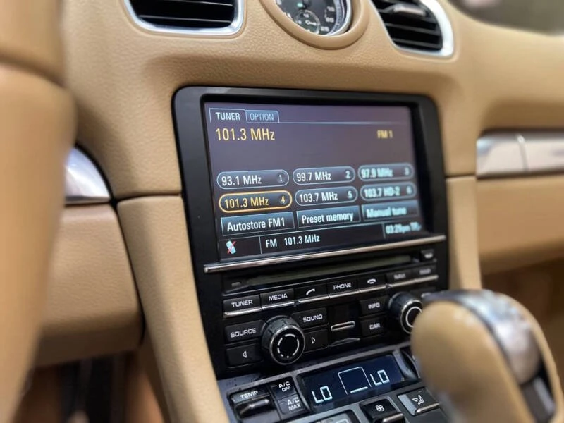 2013 Porsche 981 Boxster - Image 15 of 20