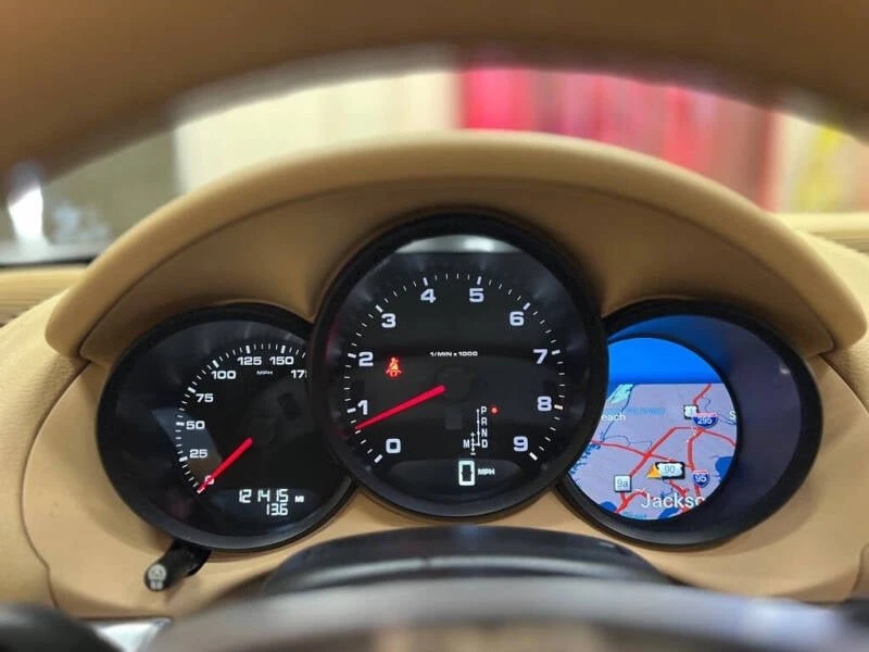2013 Porsche 981 Boxster - Image 14 of 20