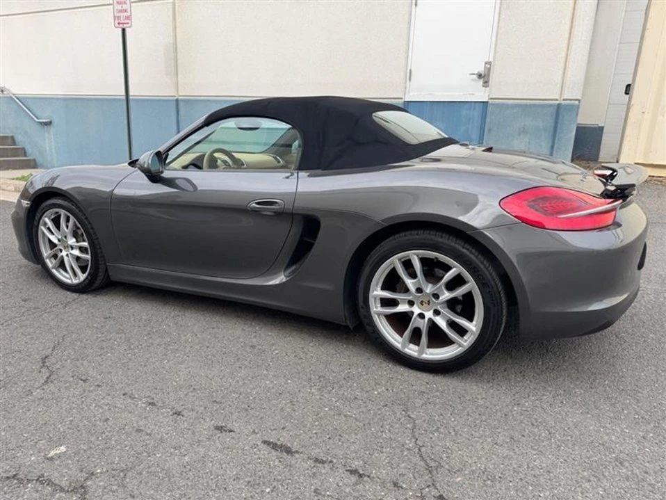 2013 Porsche 981 Boxster - Image 9 of 20
