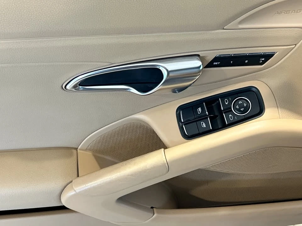 2013 Porsche 981 Boxster - Image 4 of 18