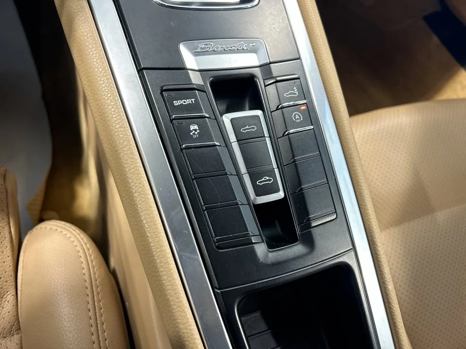 2013 Porsche 981 Boxster - Image 10 of 18