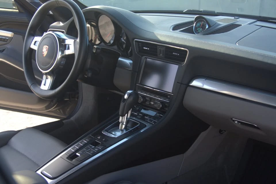 2013 Porsche 991 Carrera 4S - Image 15 of 19