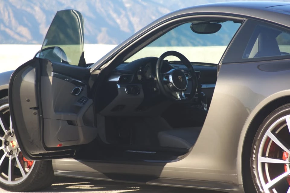 2013 Porsche 991 Carrera 4S - Image 13 of 19