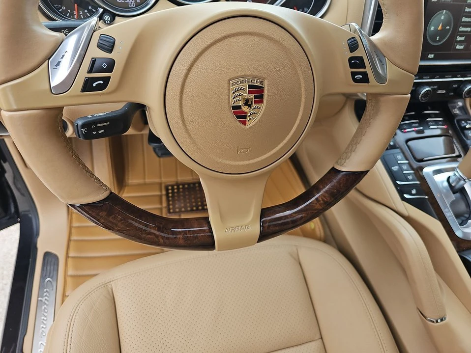 2013 Porsche 958 Cayenne - Image 19 of 20