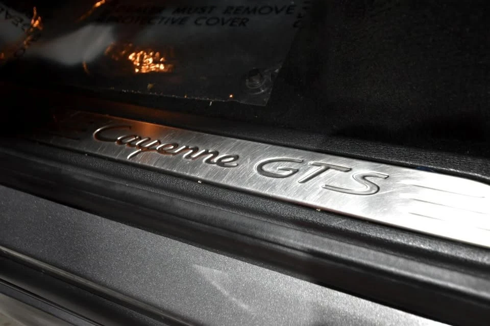 2013 Porsche 958 Cayenne - Image 14 of 20