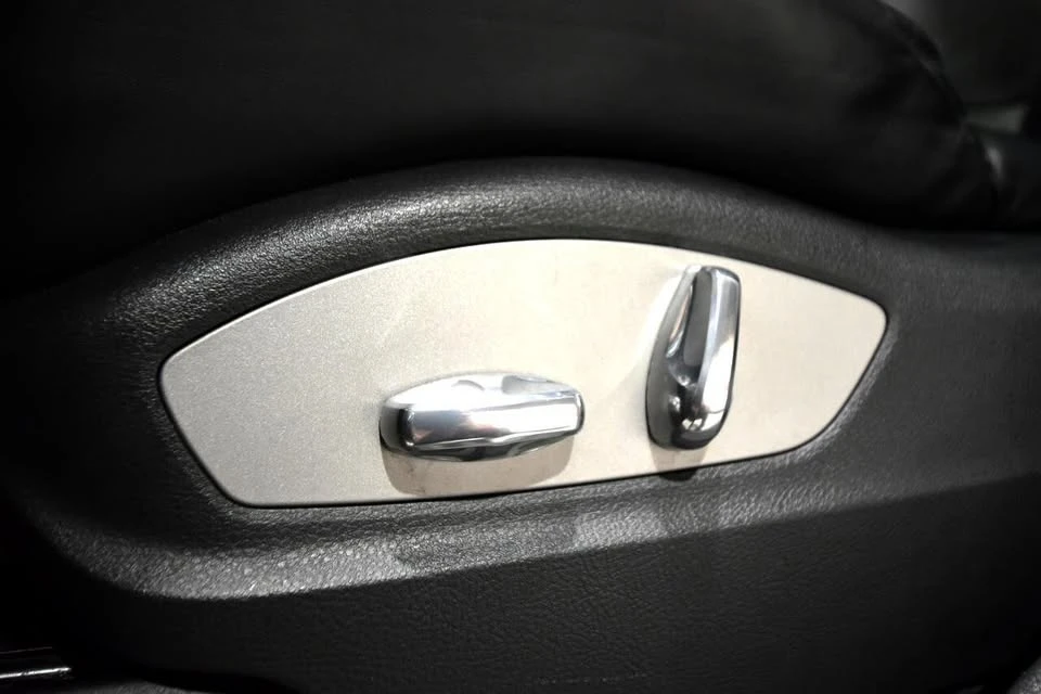 2013 Porsche 958 Cayenne - Image 15 of 20