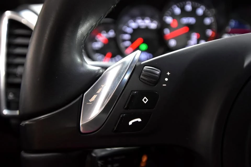 2013 Porsche 958 Cayenne - Image 19 of 20