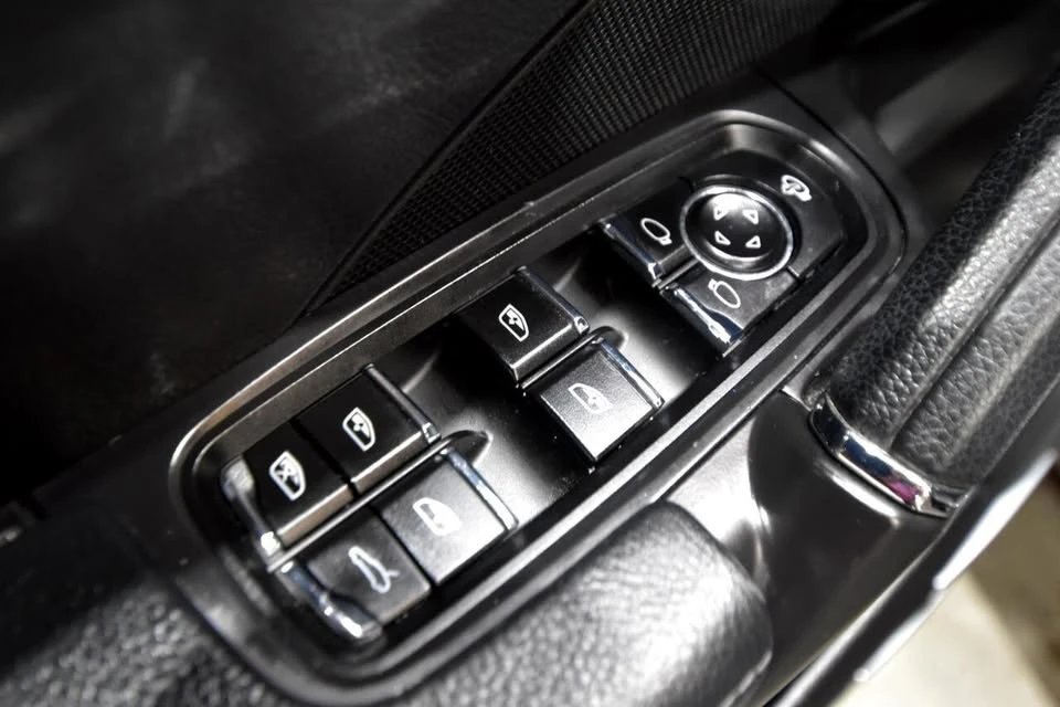 2013 Porsche 958 Cayenne - Image 13 of 20