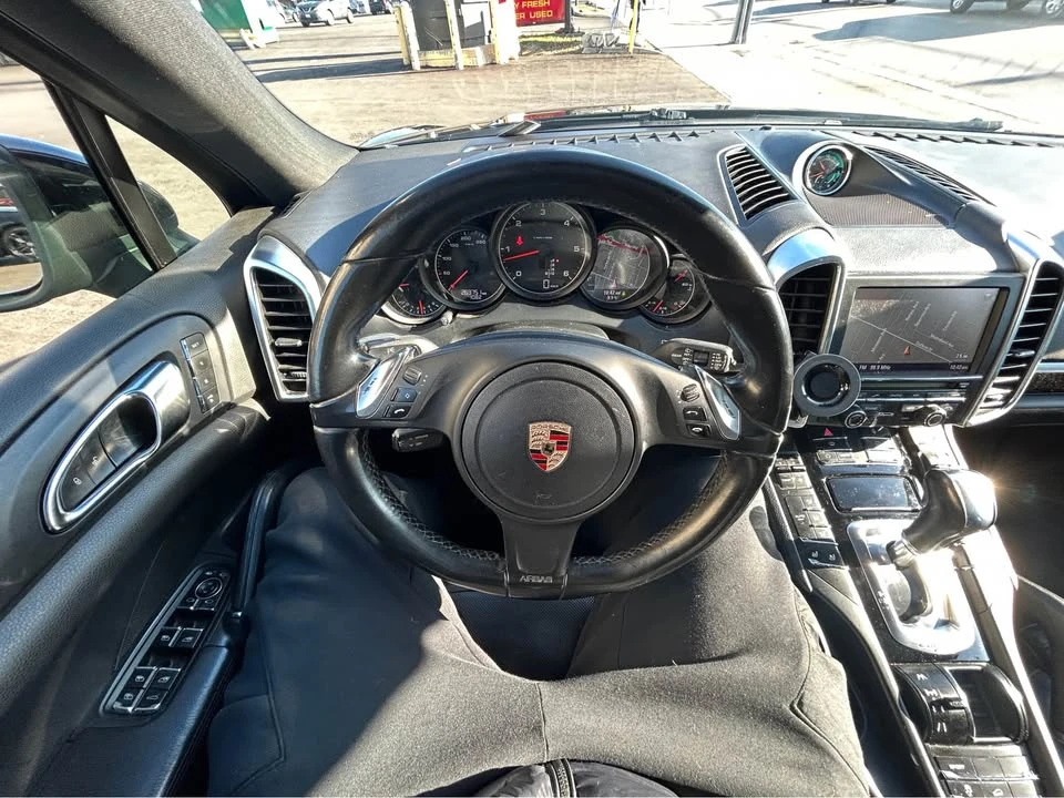 2013 Porsche 958 Cayenne - Image 12 of 14