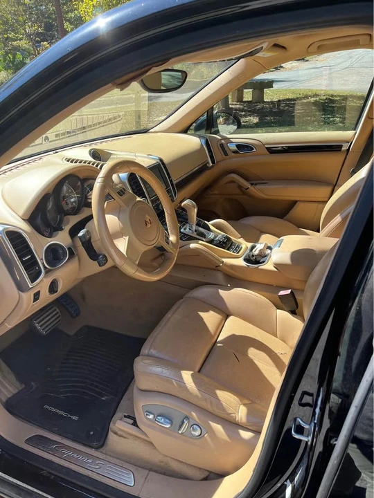 2013 Porsche 958 Cayenne - Image 5 of 9