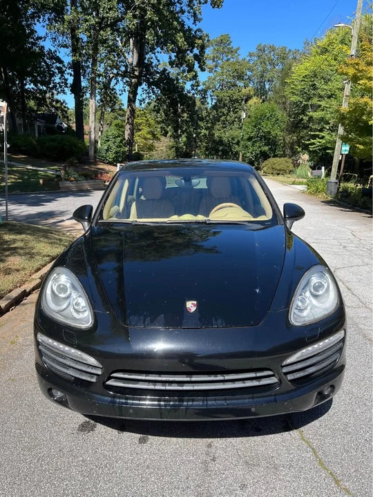 2013 Porsche 958 Cayenne - Image 2 of 9