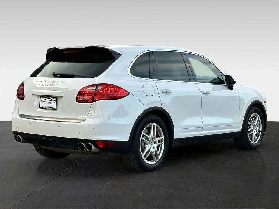 2013 Porsche 958 Cayenne - Image 6 of 19
