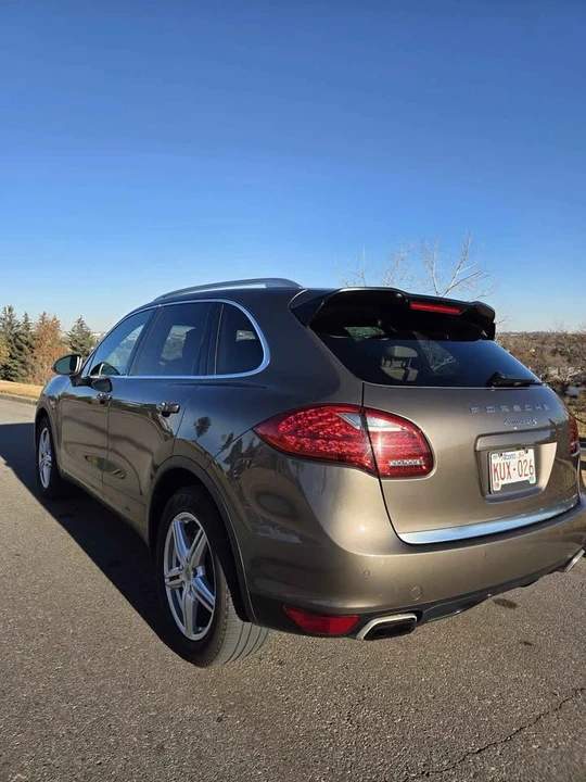 2013 Porsche 958 Cayenne - Image 5 of 13
