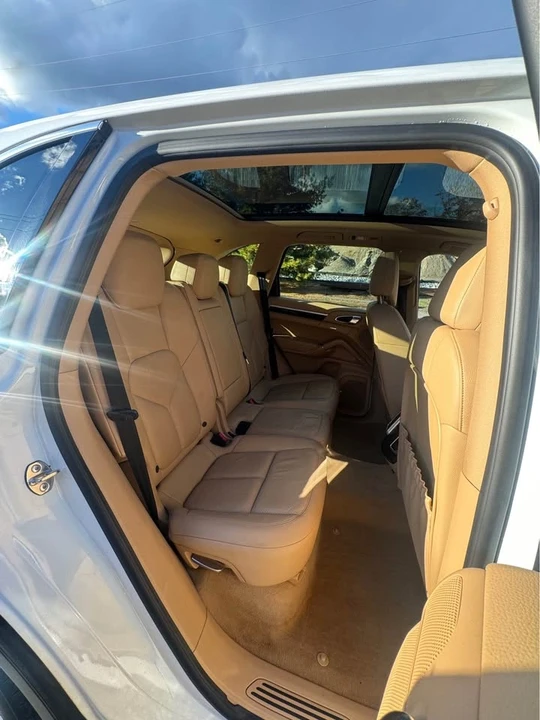 2013 Porsche 958 Cayenne - Image 12 of 14