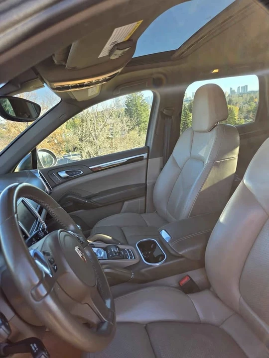2013 Porsche 958 Cayenne - Image 11 of 13