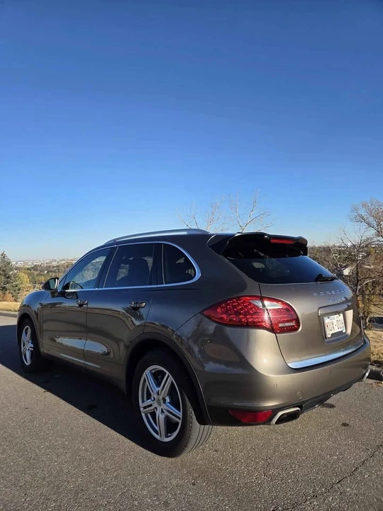 2013 Porsche 958 Cayenne - Image 3 of 13