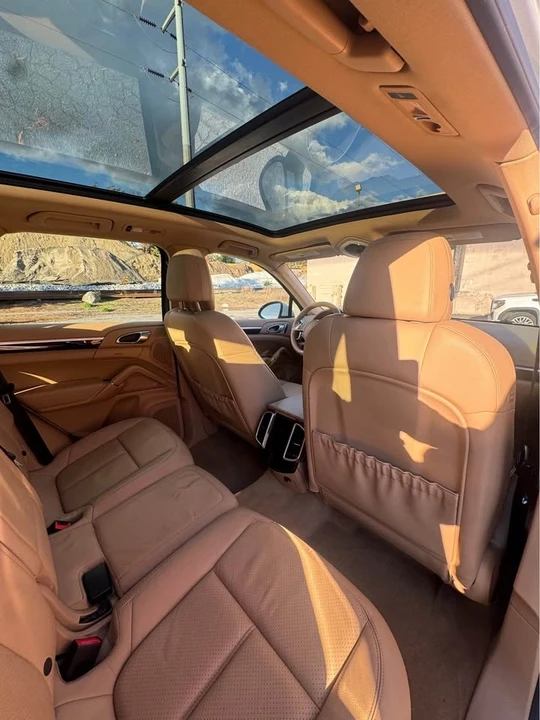 2013 Porsche 958 Cayenne - Image 11 of 14