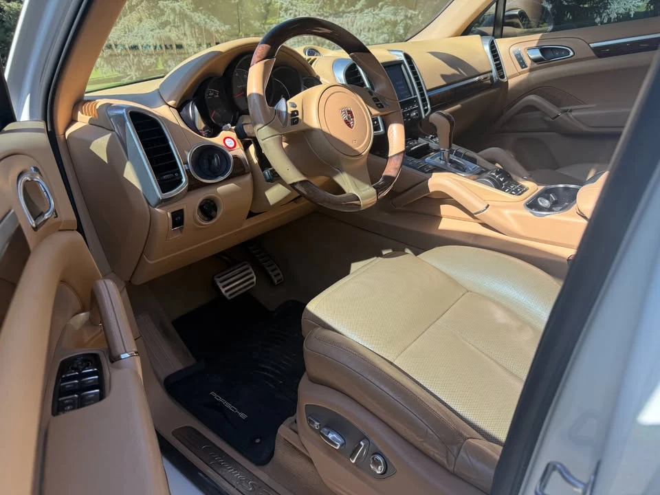 2013 Porsche 958 Cayenne - Image 7 of 17