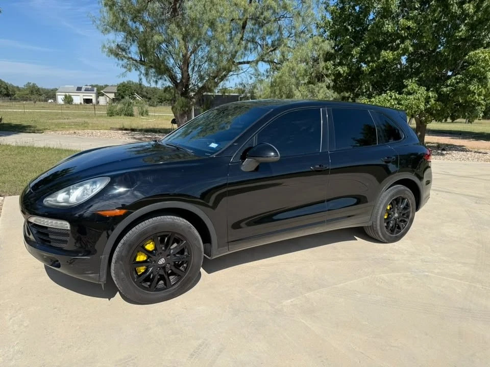 2013 Porsche 958 Cayenne - Image 2 of 6