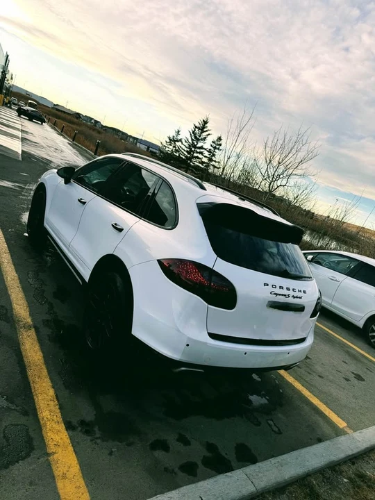 2013 Porsche 958 Cayenne - Image 4 of 10