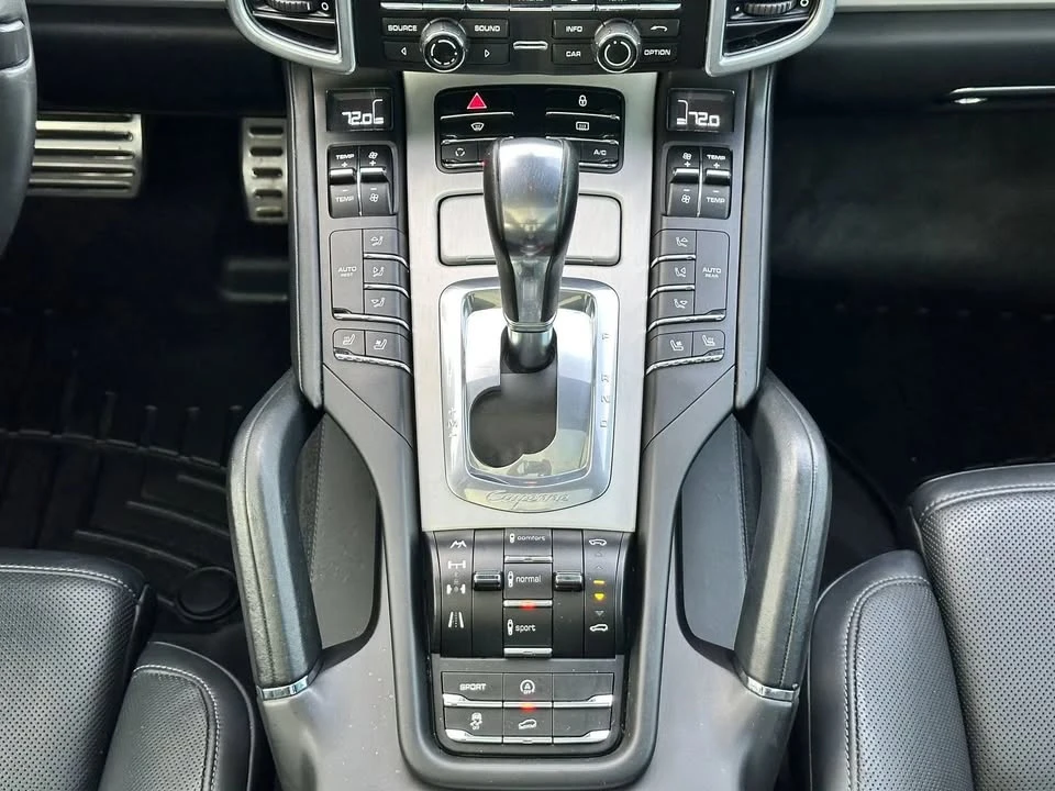 2013 Porsche 958 Cayenne - Image 14 of 19