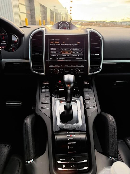 2013 Porsche 958 Cayenne - Image 6 of 10