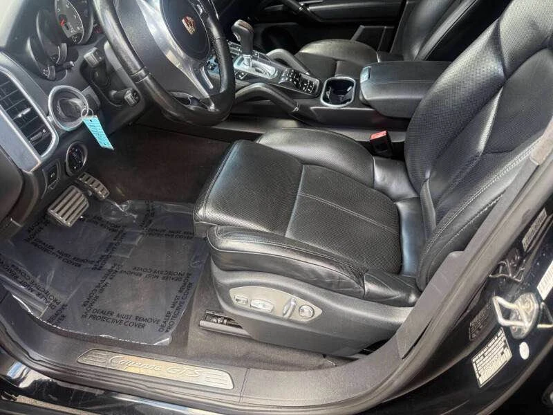 2013 Porsche 958 Cayenne - Image 9 of 20