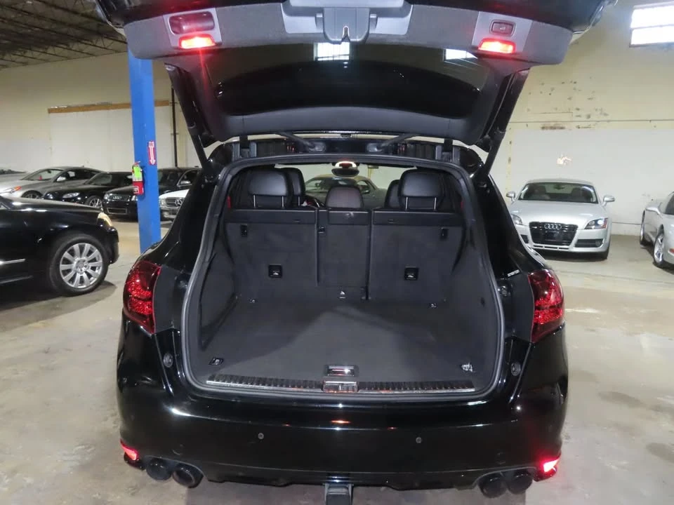 2013 Porsche 958 Cayenne - Image 7 of 20
