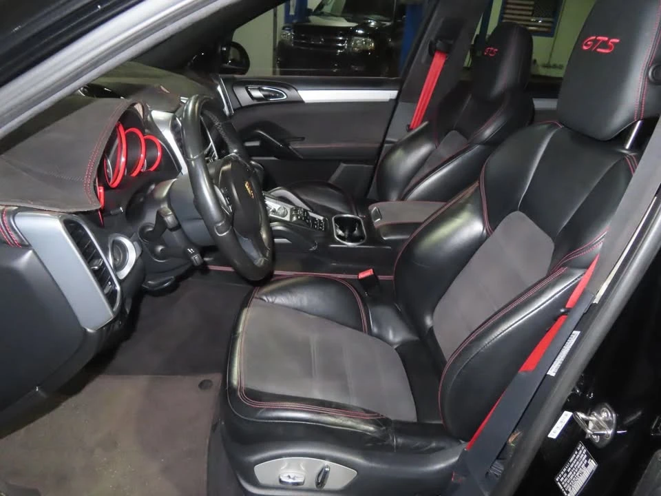 2013 Porsche 958 Cayenne - Image 13 of 20