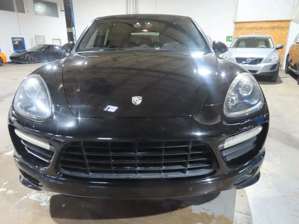 2013 Porsche 958 Cayenne - Image 2 of 20