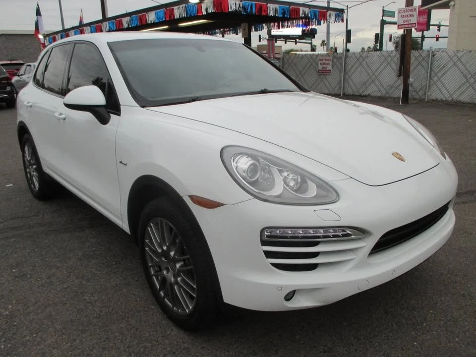 2013 Porsche 958 Cayenne - Image 3 of 20
