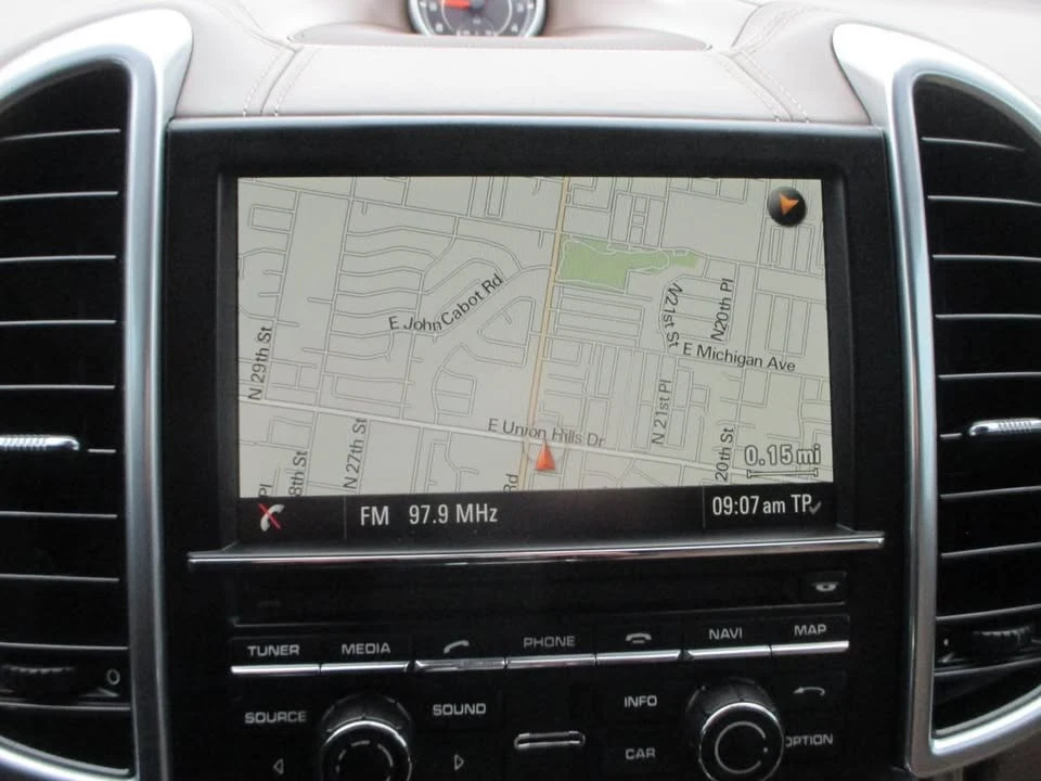 2013 Porsche 958 Cayenne - Image 10 of 20